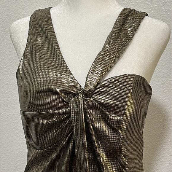 Star Wars Gold Metallic Dress Shoulder Straps Gather at Bust Back Zip Large New - Picture 6 of 11